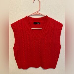 cable knit sweater vest 🍒😍